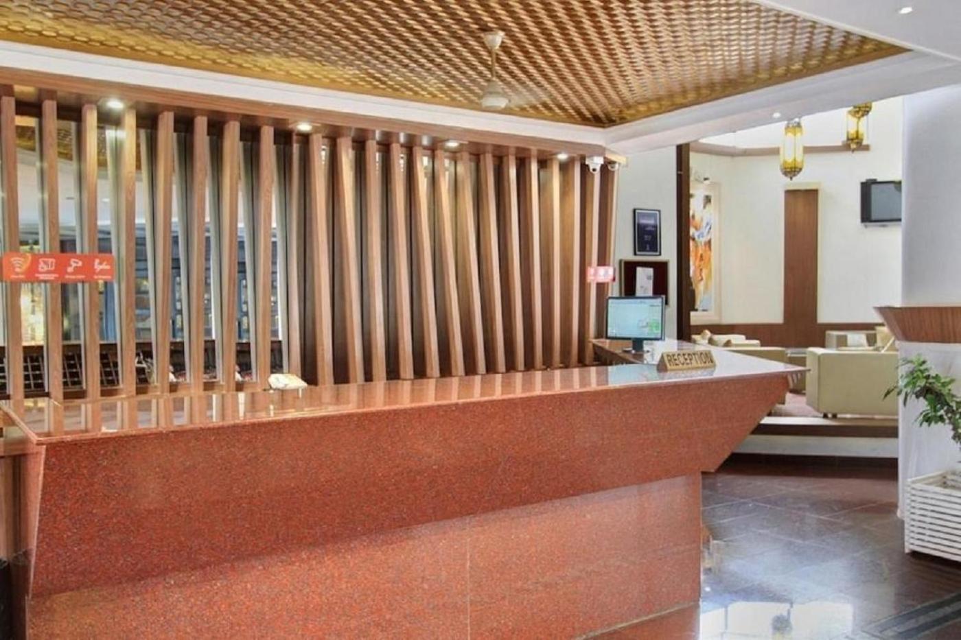 The Hans Hotel Hubli Ngoại thất bức ảnh
