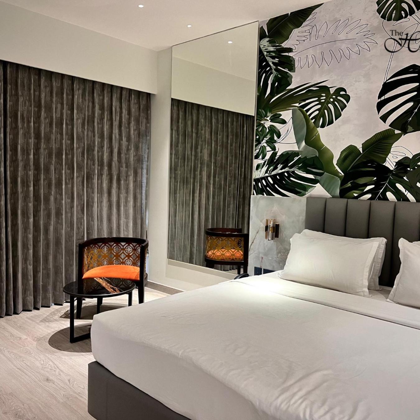 The Hans Hotel Hubli Ngoại thất bức ảnh