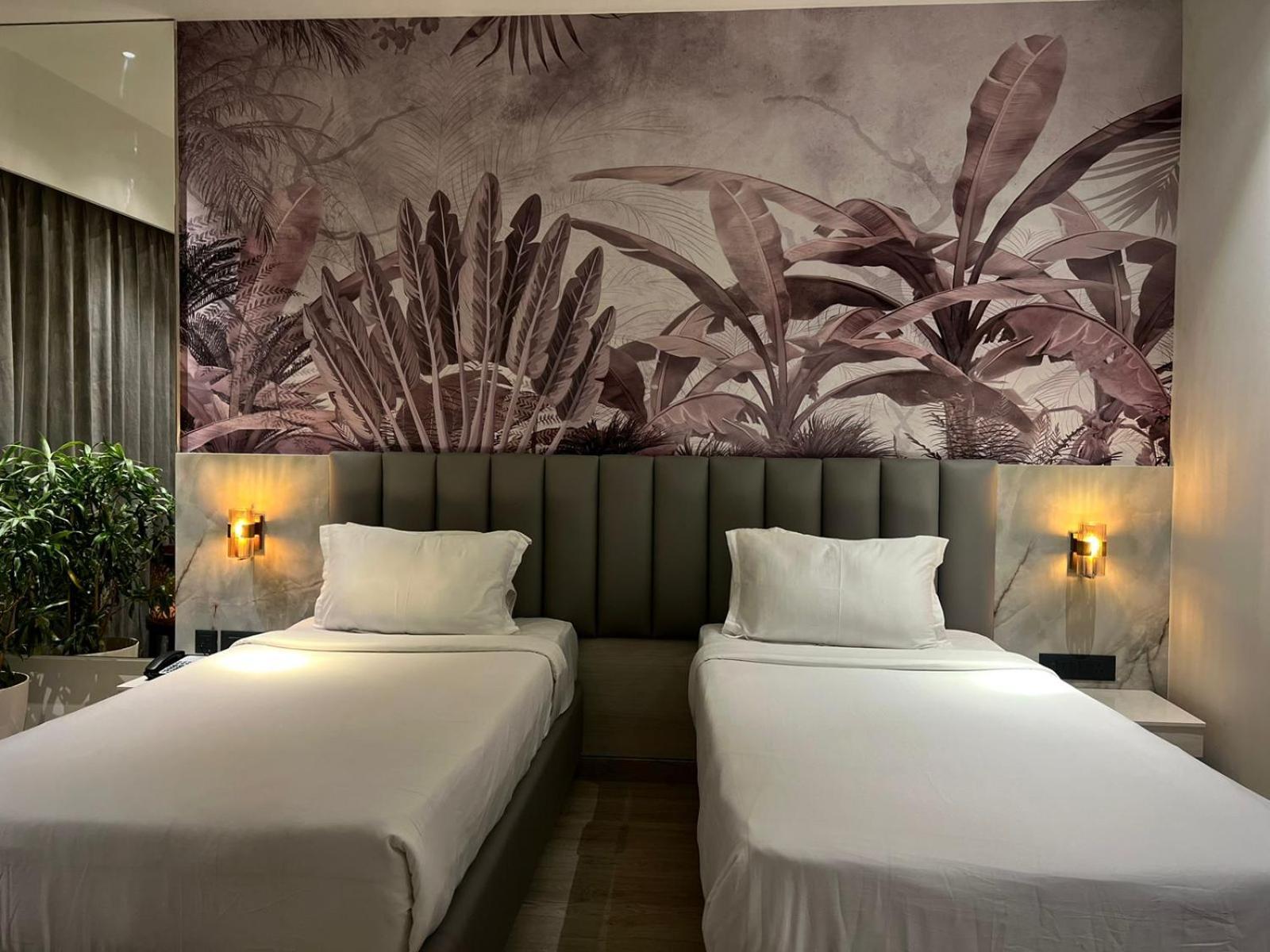 The Hans Hotel Hubli Ngoại thất bức ảnh