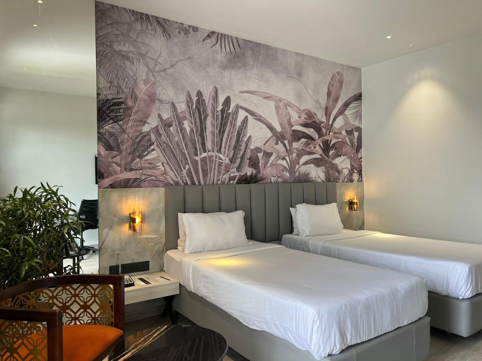 The Hans Hotel Hubli Ngoại thất bức ảnh